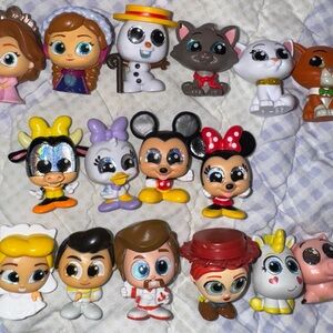 Disney Character Doorables lot of 16